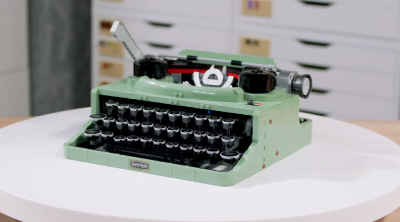 Write a new chapter with the LEGO Ideas 21327 Typewriter designer video
