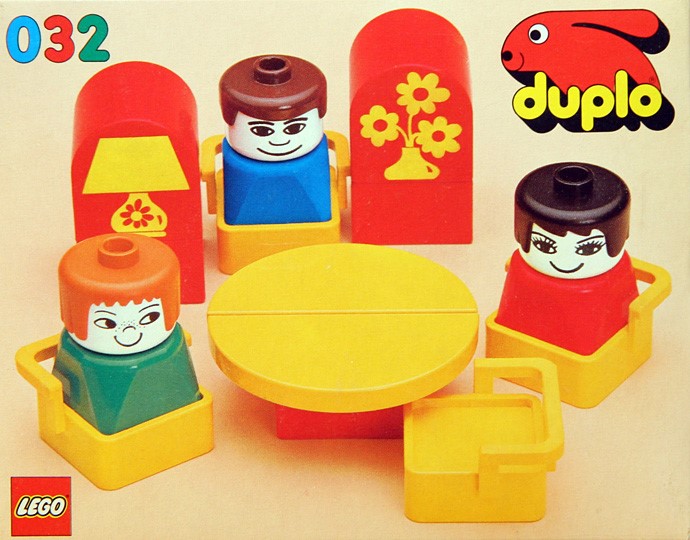 032 Living Room Furniture DUPLO