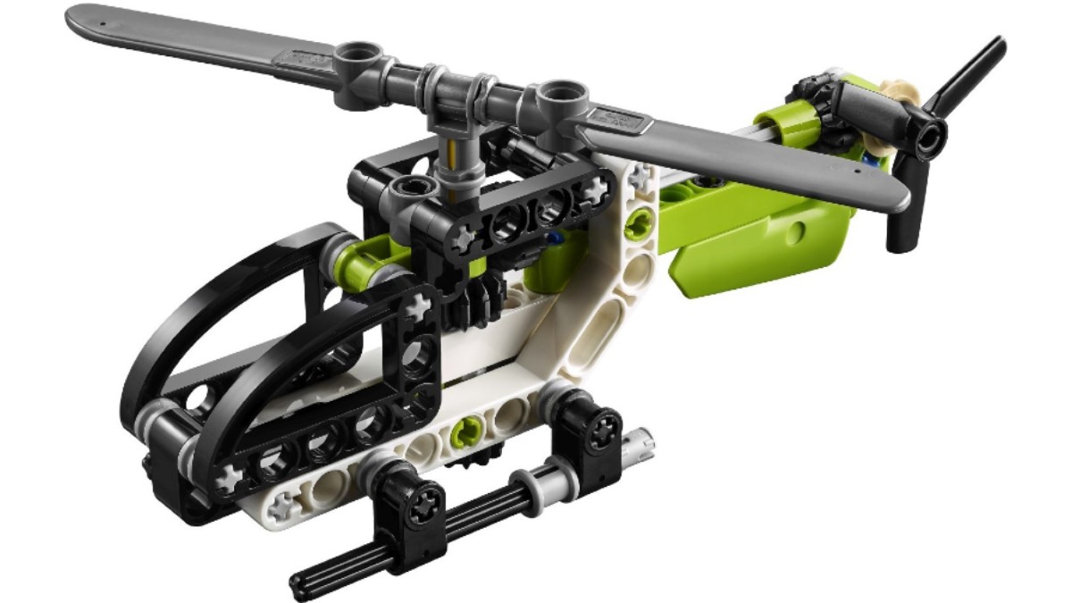 The first LEGO Technic magazine and polybag is out now in the UK