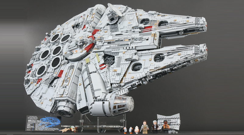 LEGO Star Wars UCS 75192 Millennium Falcon review