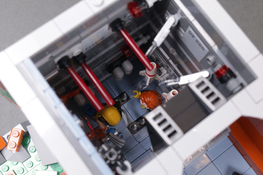 LEGO Marvel 76294 The X Mansion review 45 1024x683