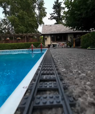 afolkfolbricks LEGO Pool Train