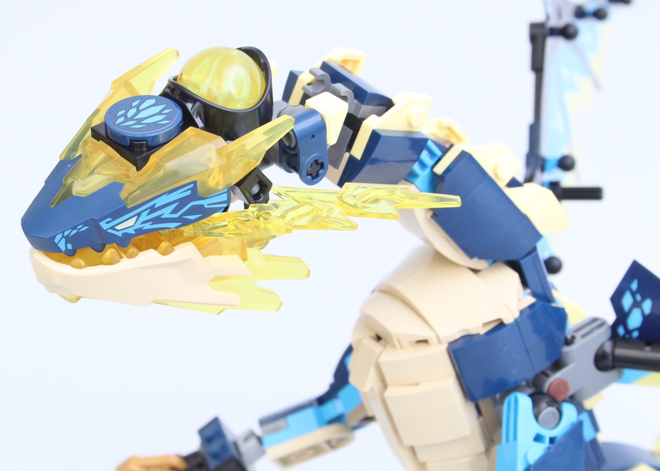 LEGO NINJAGO 71796 Elemental Dragon vs. The Empress Mech review 44 scaled