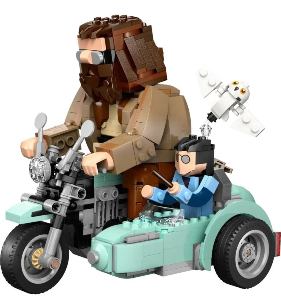 LEGO Harry Potter 76443 Hagrid Harrys Motorcycle Ride 3 940x1024