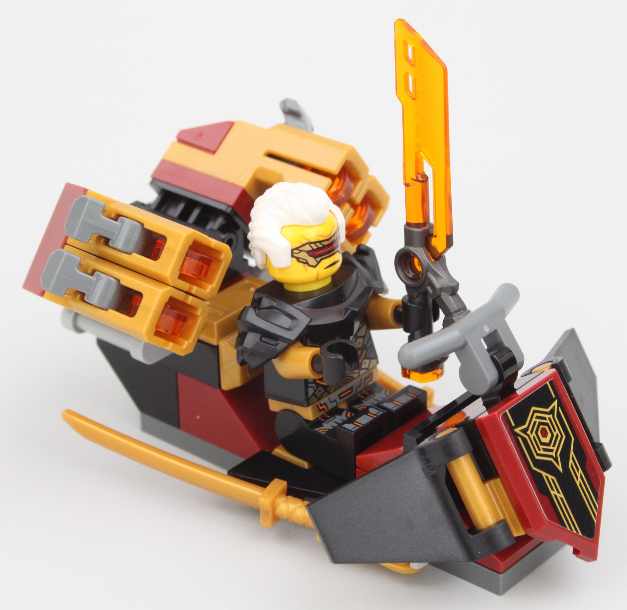 LEGO NINJAGO 71792 Soras Transforming Mech Bike Racer review 2 scaled