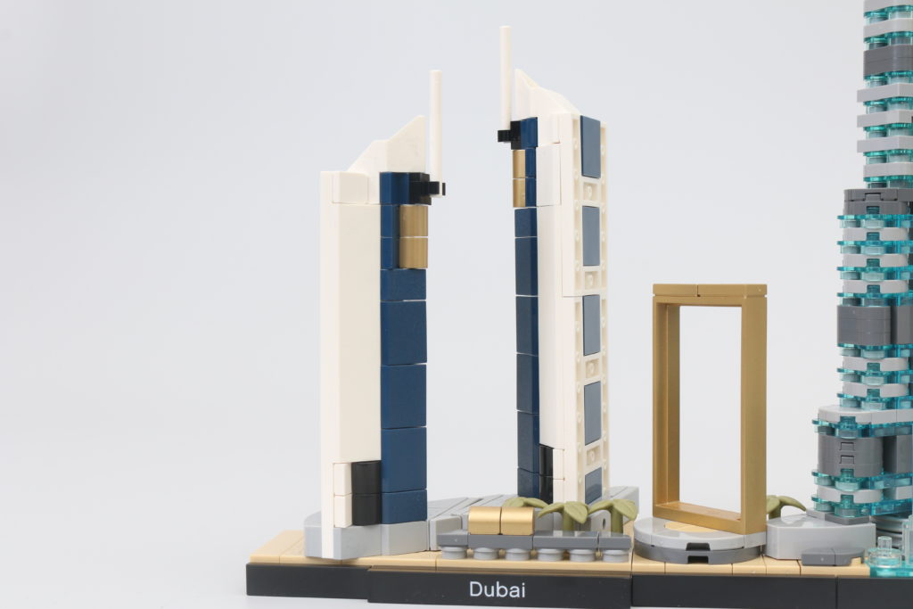 LEGO Architecture 21052 Dubai review 5