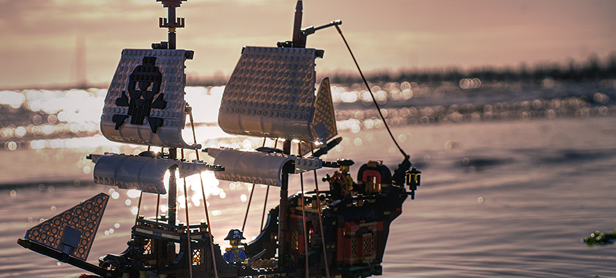 Brick Pic of the Day: Pirate Sunset