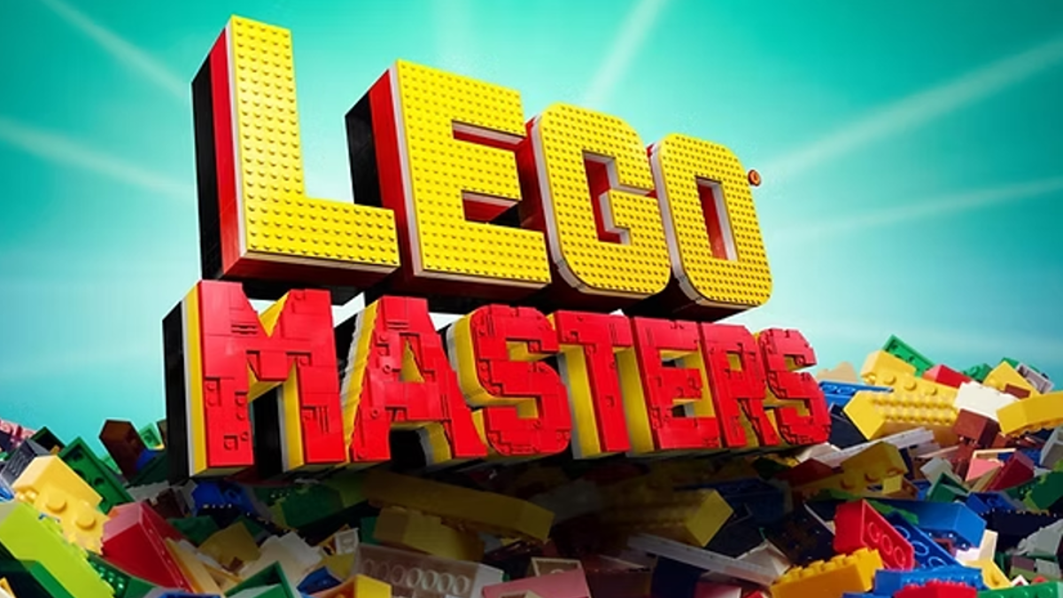 LEGO Insiders can win a signed LEGO MASTERS Bundle now