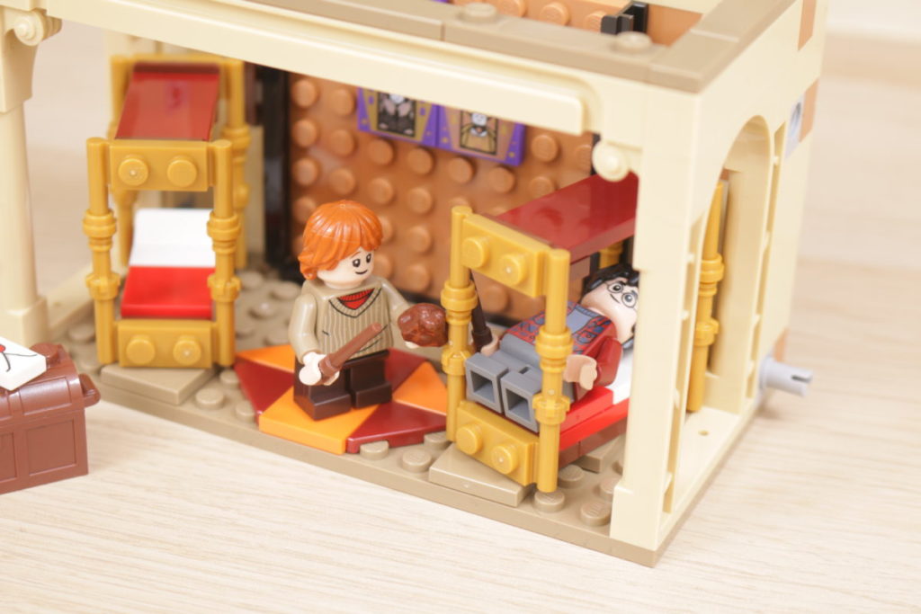 LEGO Harry Potter 40452 Hogwarts Gryffindor Dorms gift with purchase review 6 1024x683