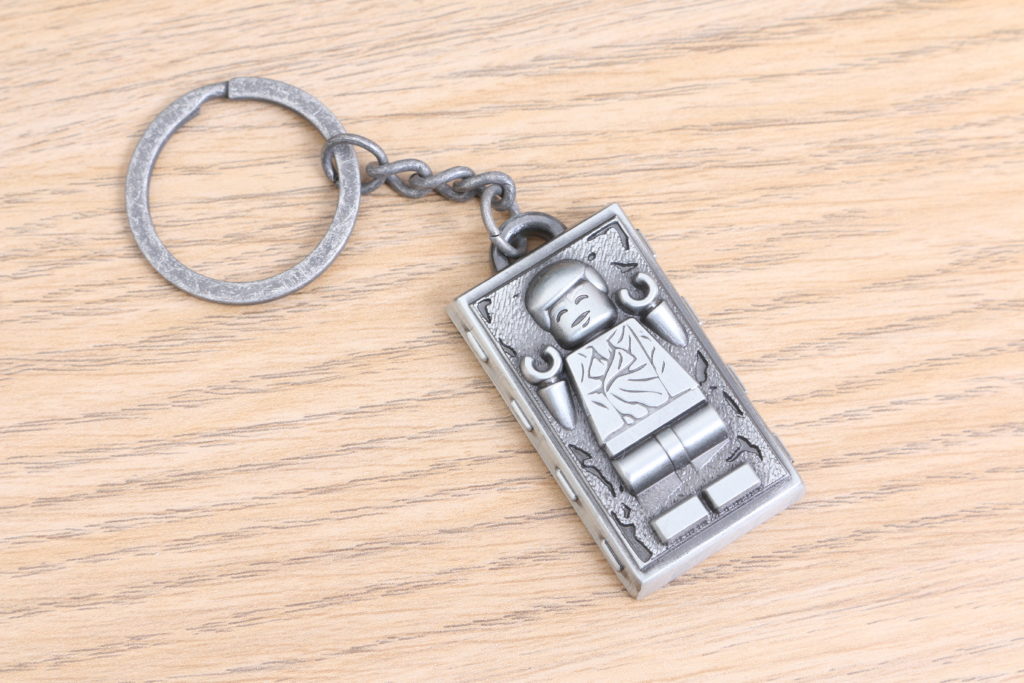 LEGO Star Wars Han Solo in Carbonite metal keychain gift with purchase VIP reward review 8