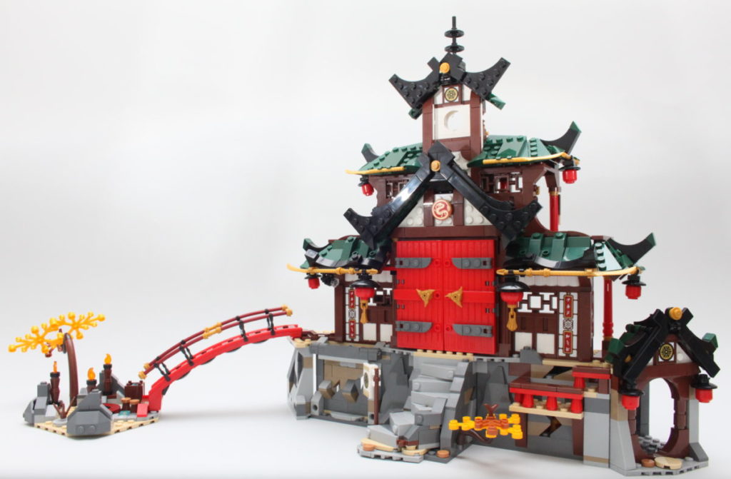 LEGO NINJAGO 71767 Ninja Dojo Temple review 8 e1639693007560 1024x671