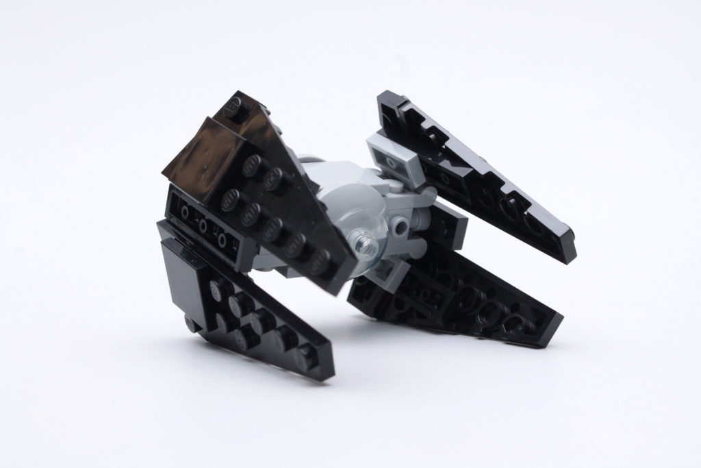 LEGO Star Wars magazine Issue 67 10