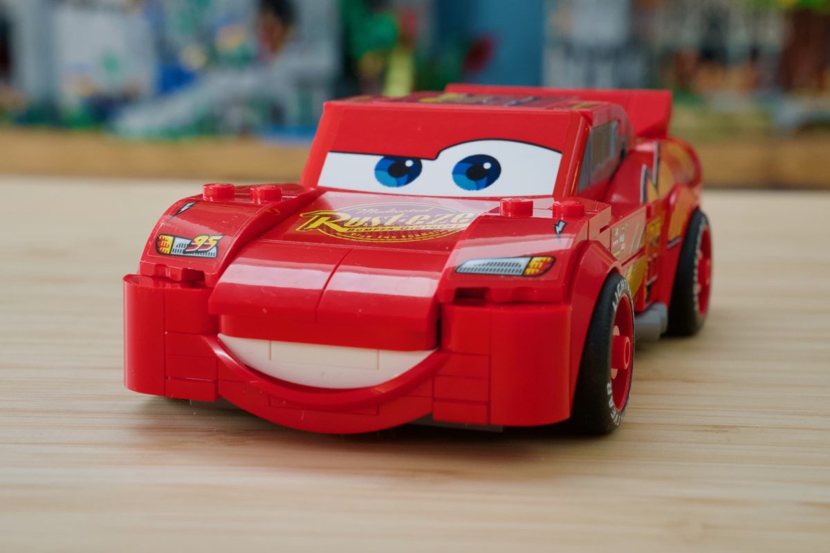 LEGO Speed Champions 77255 Lightning McQueen review 12 1200x800