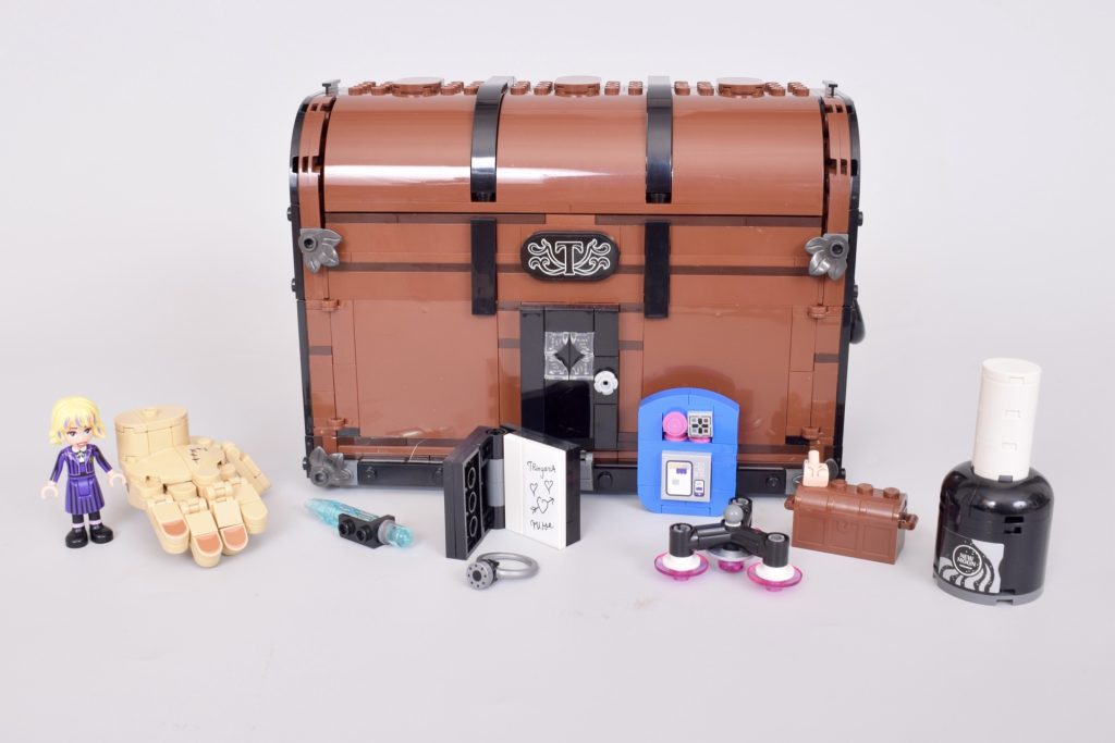LEGO Wednesday Things Apartment review 14 1024x683