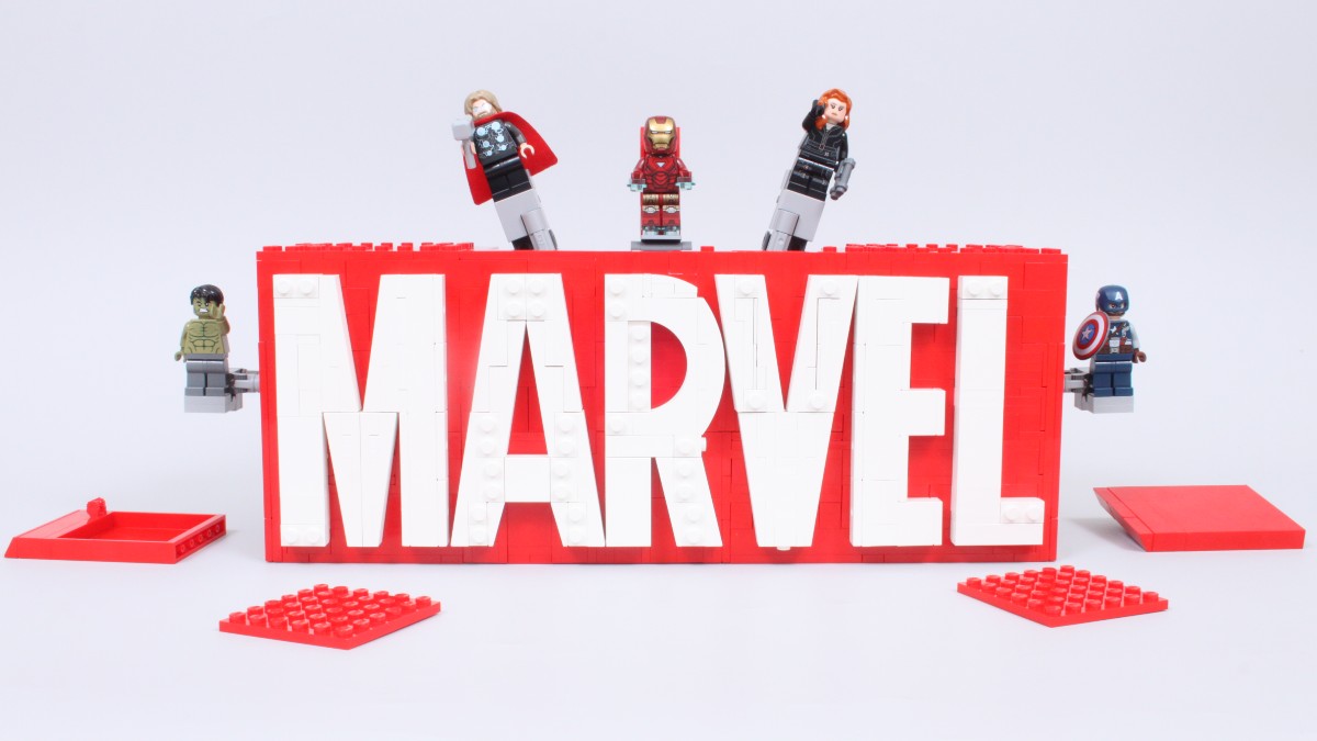 LEGO Marvel 76313 MARVEL Logo review