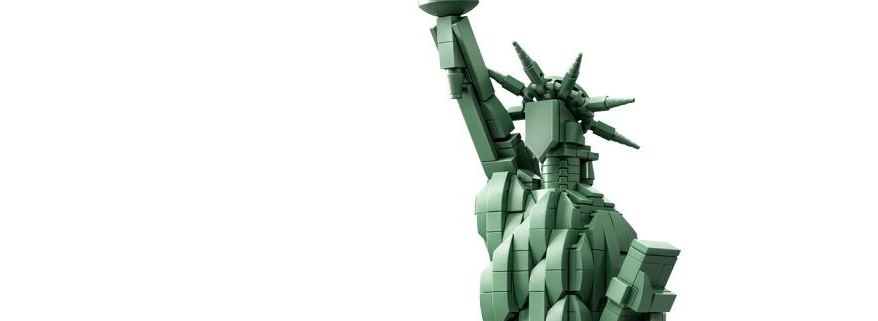 LEGO Architecture 21042 The Statue of Liberty available now