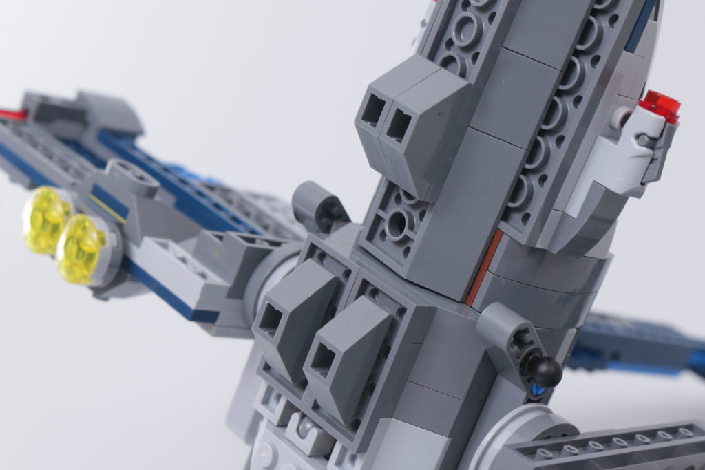 LEGO Star Wars 75316 Mandalorian Starfighter error and fix 4