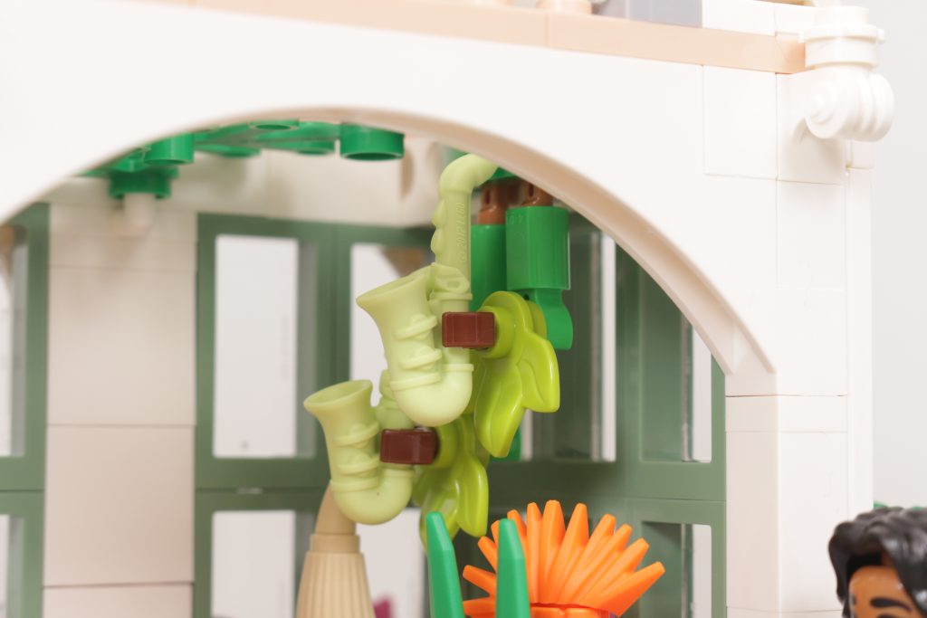 LEGO Friends 41757 Botanical Garden review 19 1024x683